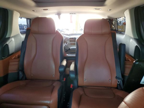 2022 KIA CARNIVAL SX, SX Prestige — SUVN