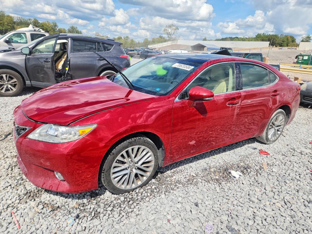 2015 LEXUS ES 350 — Front 3/4