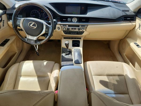 2015 LEXUS ES 350 — CKPT