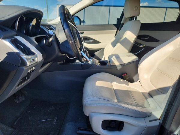2019 JAGUAR ETYPE SE — DENT