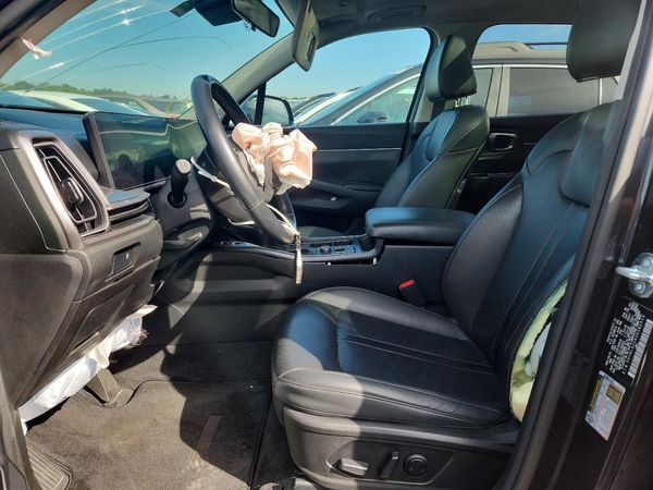 2025 KIA SORENTO S — DENT