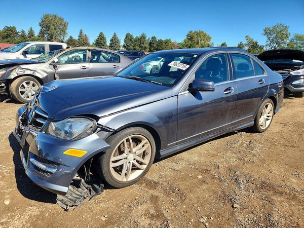 2014 MERCEDES-BENZ C — DSFA — Front 3/4