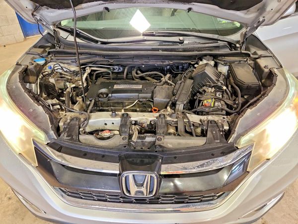 2015 HONDA CRV EX-L — Engine bay