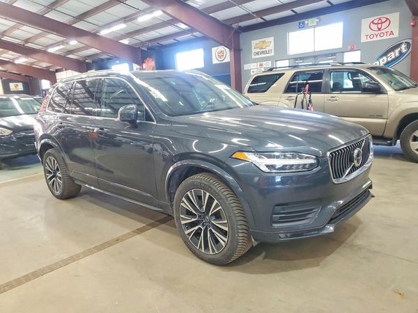 2022 VOLVO XC90 — Passenger 3/4
