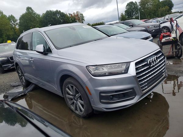 2019 AUDI Q7 — Passenger 3/4