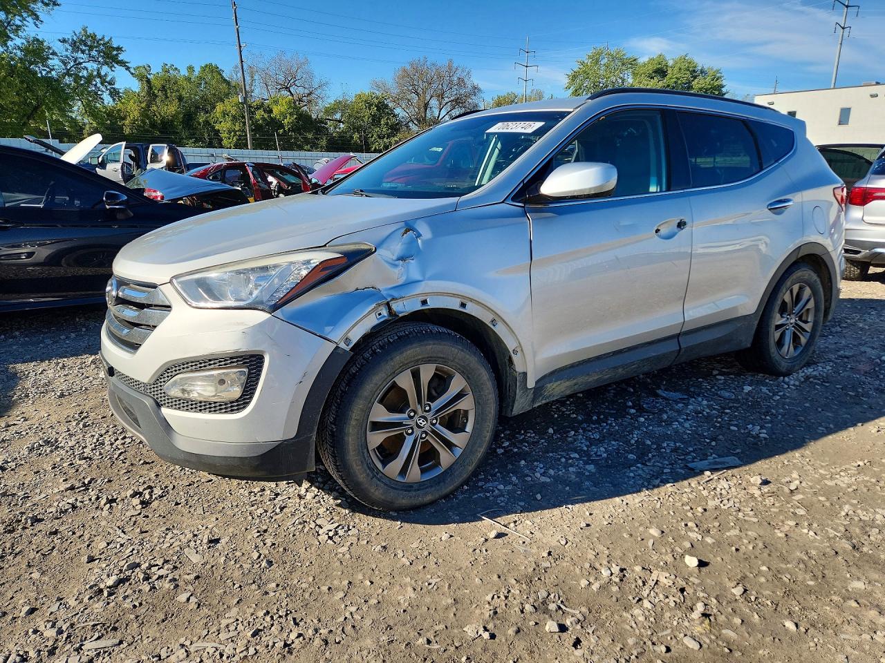 2014 HYUNDAI SANTA FE GLS — Front 3/4