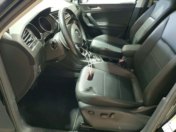 2019 VOLKSWAGEN TIGUAN — DENT