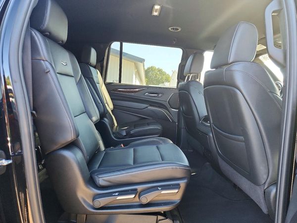 2024 CADILLAC ESCALADE Luxury — PSRS