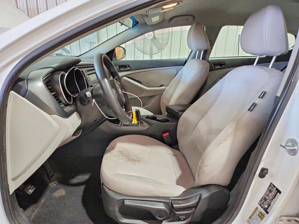2015 KIA OPTIMA GL(Middle-low grade) — DENT