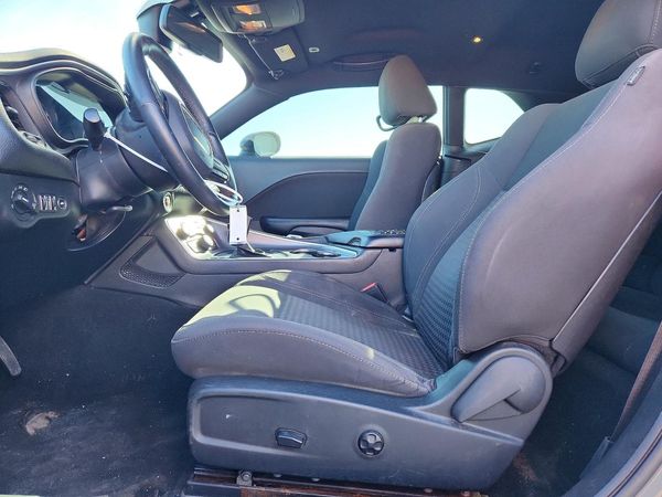 2019 DODGE CHALLENGER SXT — DENT