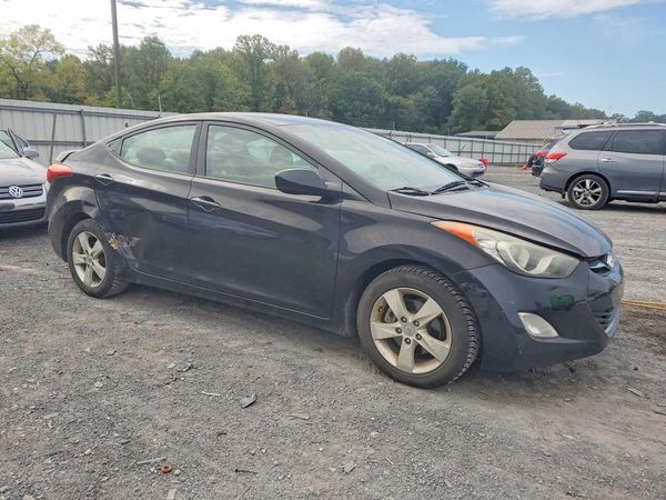 2012 HYUNDAI ELANTRA GLS(Middle grade) — Passenger 3/4