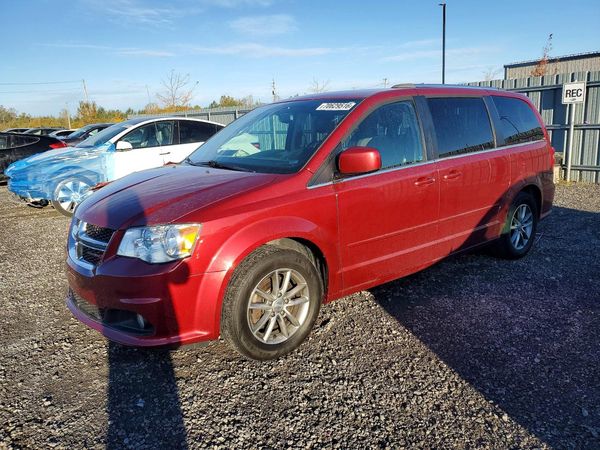 2015 DODGE GRAND CARAVAN SE — Front 3/4