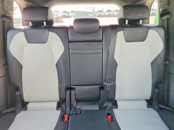 2020 MERCEDES-BENZ GLB-CLASS GLB250 — SUVN