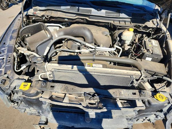 2016 RAM 1500 SLT — Engine bay