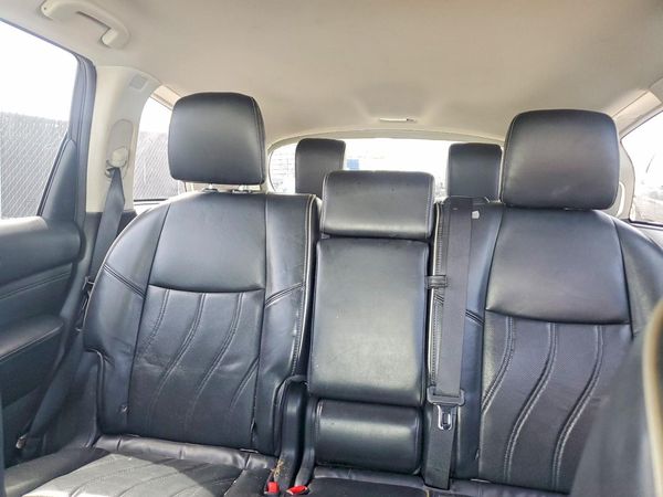 2017 INFINITI QX60 — SUVN