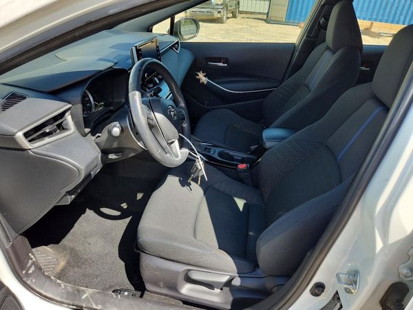 2021 TOYOTA COROLLA SE, CVT — DENT