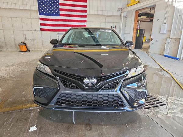 2022 TOYOTA CAMRY SE — DIRF