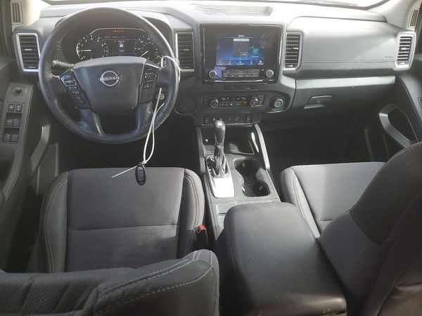 2022 NISSAN FRONTIER Crew Cab — CKPT