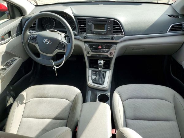 2017 HYUNDAI ELANTRA SE Base — CKPT
