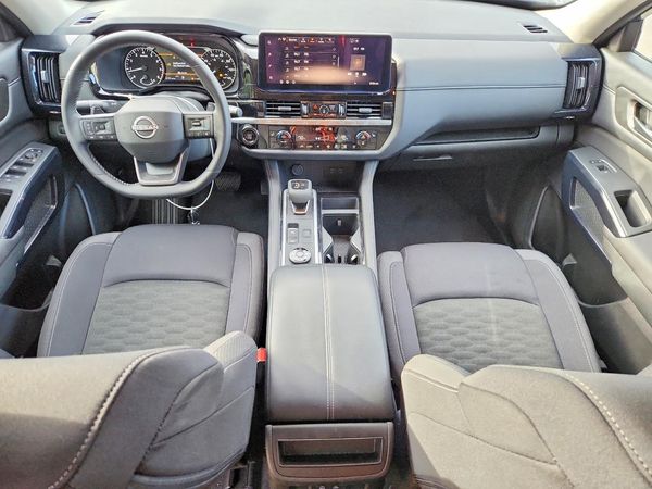 2026 NISSAN PATHFINDER SV — CKPT