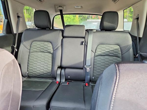 2026 NISSAN PATHFINDER SV — SUVN