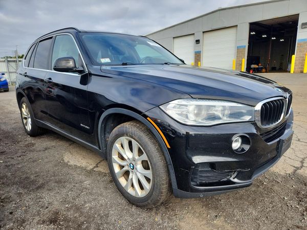 2016 BMW X5 xDrive35i — Passenger 3/4