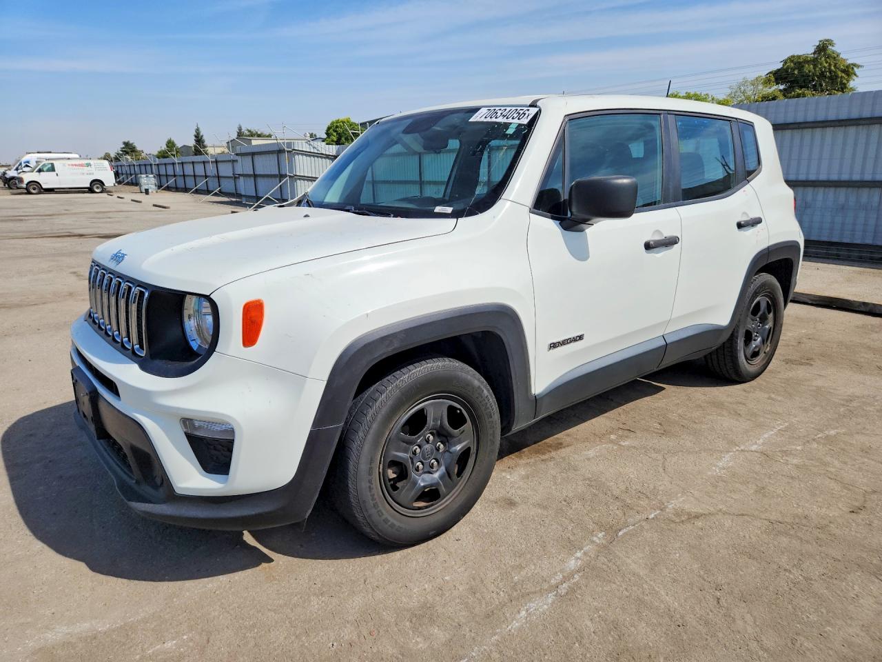 2020 JEEP RENEGADE SPORT — Front 3/4