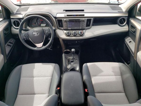 2015 TOYOTA RAV4 LE (X Grade) — CKPT