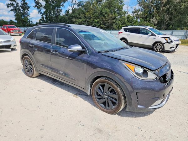 2018 KIA NIRO — Passenger 3/4