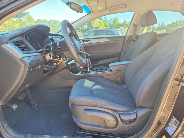 2018 HYUNDAI SONATA SE, Eco — DENT