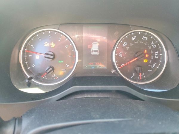 2021 TOYOTA RAV4 XLE Premium — ODOM