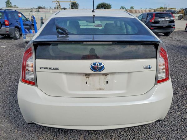2013 TOYOTA PRIUS — DIRR