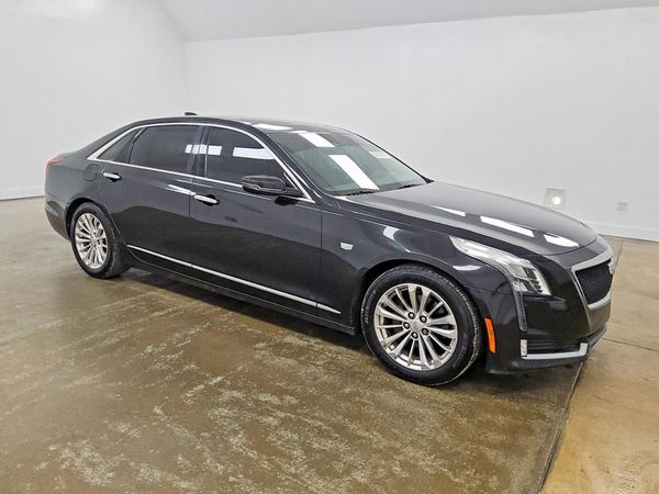2017 CADILLAC CT6 Luxury — Passenger 3/4
