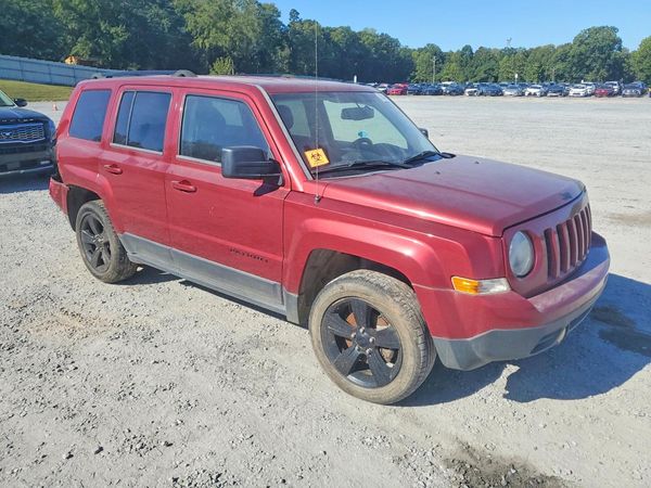 2014 JEEP PATRIOT Sport — Passenger 3/4