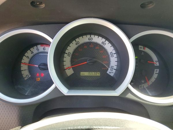 2015 TOYOTA TACOMA Delux Grade — ODOM