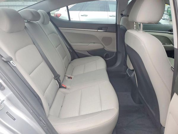 2017 HYUNDAI ELANTRA SE Base — PSRS