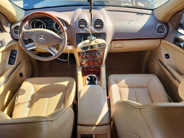 2012 MERCEDES-BENZ GL GL550 4-MATIC — CKPT