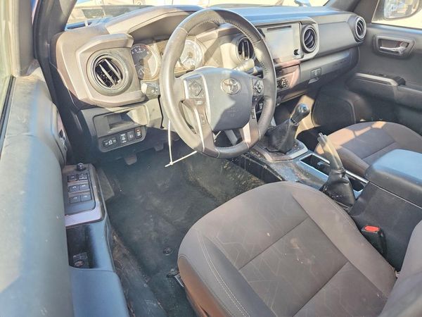 2019 TOYOTA TACOMA SR5 — CKPT