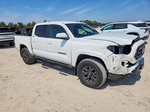 2023 TOYOTA TACOMA — Passenger 3/4