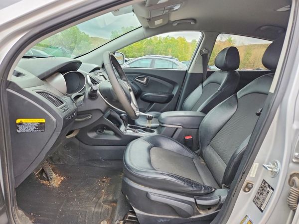 2013 HYUNDAI TUCSON — DENT