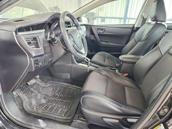 2016 TOYOTA COROLLA L/LE — DENT
