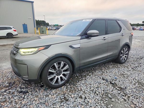 2017 LAND ROVER DISCOVERY — DSFA — Front 3/4