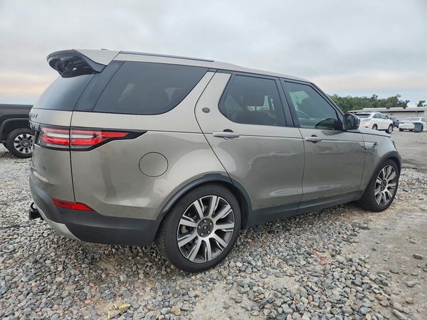 2017 LAND ROVER DISCOVERY HSE Luxury — PSRA