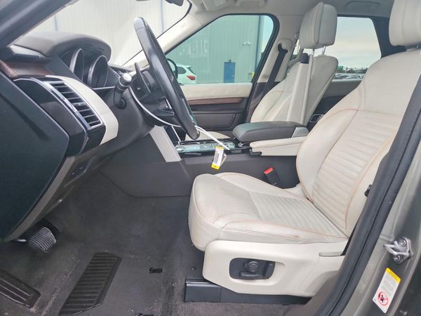 2017 LAND ROVER DISCOVERY HSE Luxury — DENT