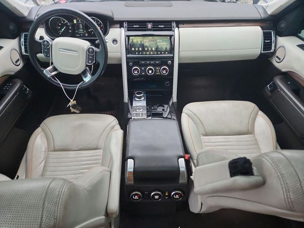 2017 LAND ROVER DISCOVERY HSE Luxury — CKPT