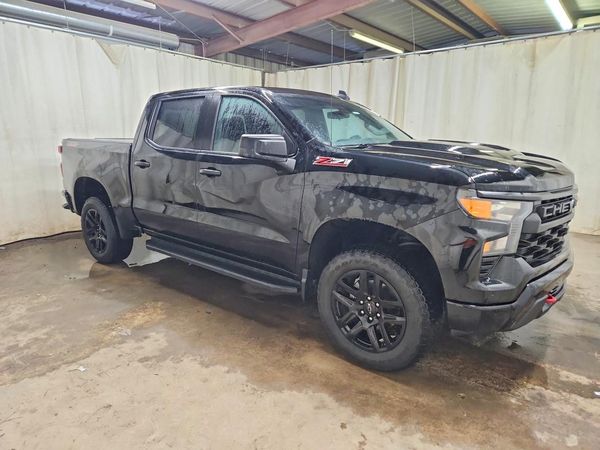 2022 CHEVROLET SILVERADO Trail Boss Custom — Passenger 3/4