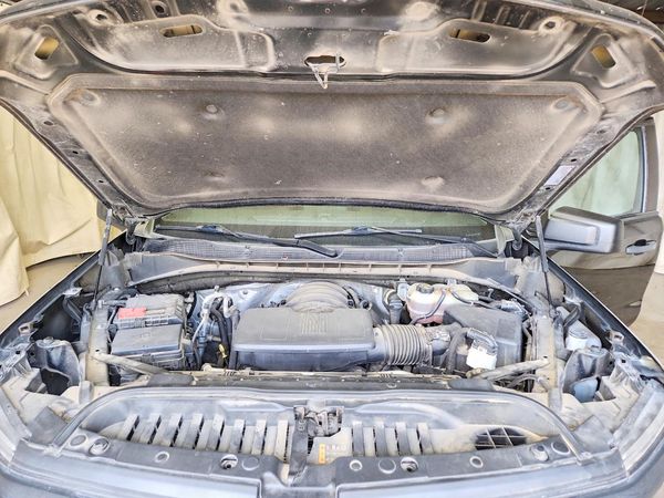 2022 CHEVROLET SILVERADO Trail Boss Custom — Engine bay