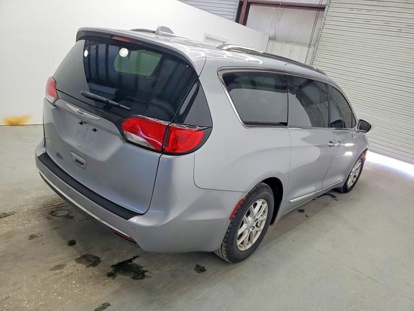 2020 CHRYSLER PACIFICA Touring L — PSRA