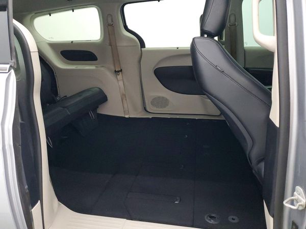 2020 CHRYSLER PACIFICA Touring L — PSRS