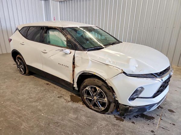 2026 CHEVROLET BLAZER 2LT — Passenger 3/4